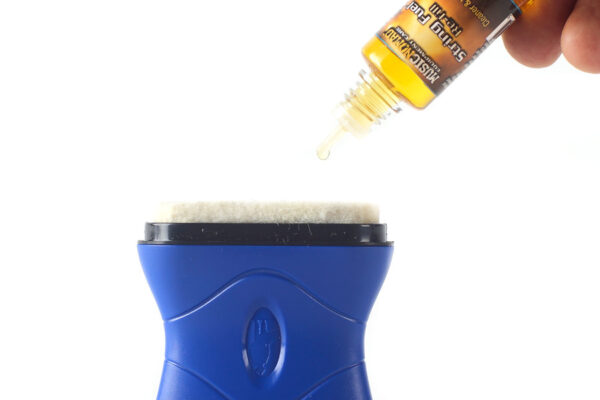 MusicNomad 3-piece Premium String Care Kit - Image 5