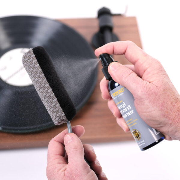 MusicNomad 6 'n 1 Vinyl Record Cleaning and Care Kit - Image 8
