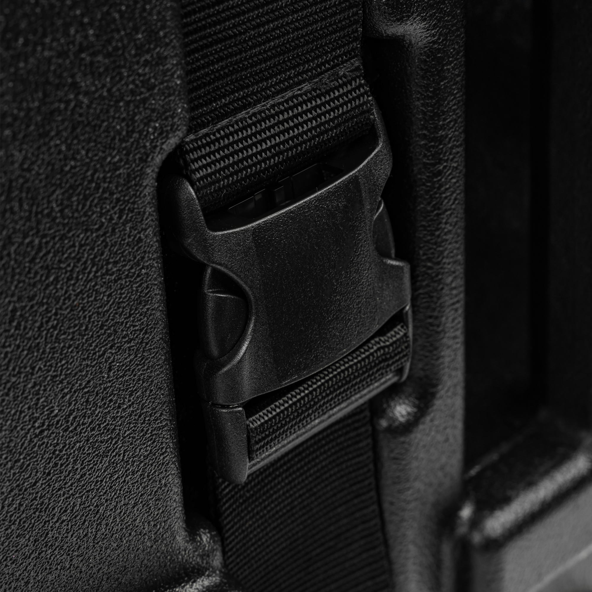 Gator Grooves Drum Hardware Case with Wheels - 32.5 x 14.375 inch - Image 9