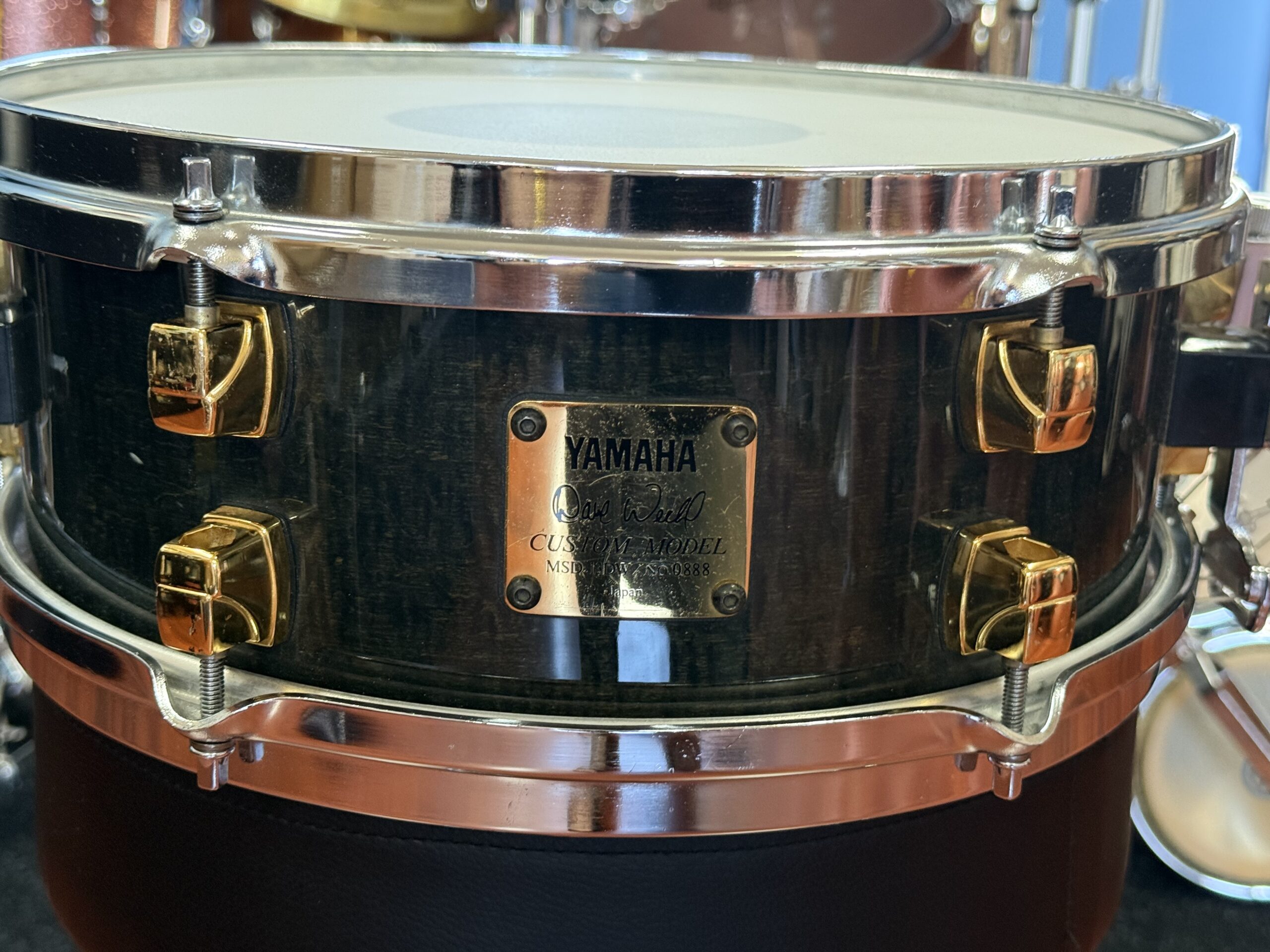 Used Yamaha Dave Weckl Signature Series Snare Drum 13” x 5  MSD13DW, And you get brand New a Free Bag Icon Snare Drum Bag; 14" x 5.5"