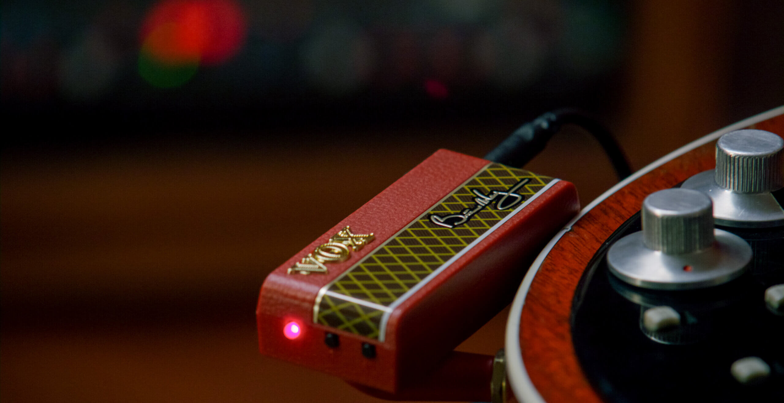 Vox Brian May amPlug Headphone Guitar Amp - Image 4