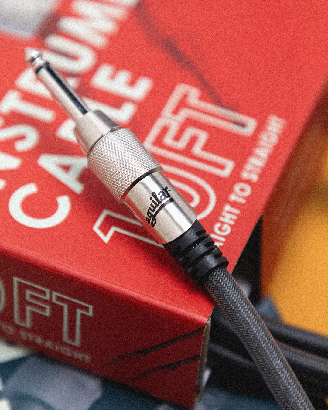 Aguilar 10FT Instrument Cable Straight to Right - Image 3