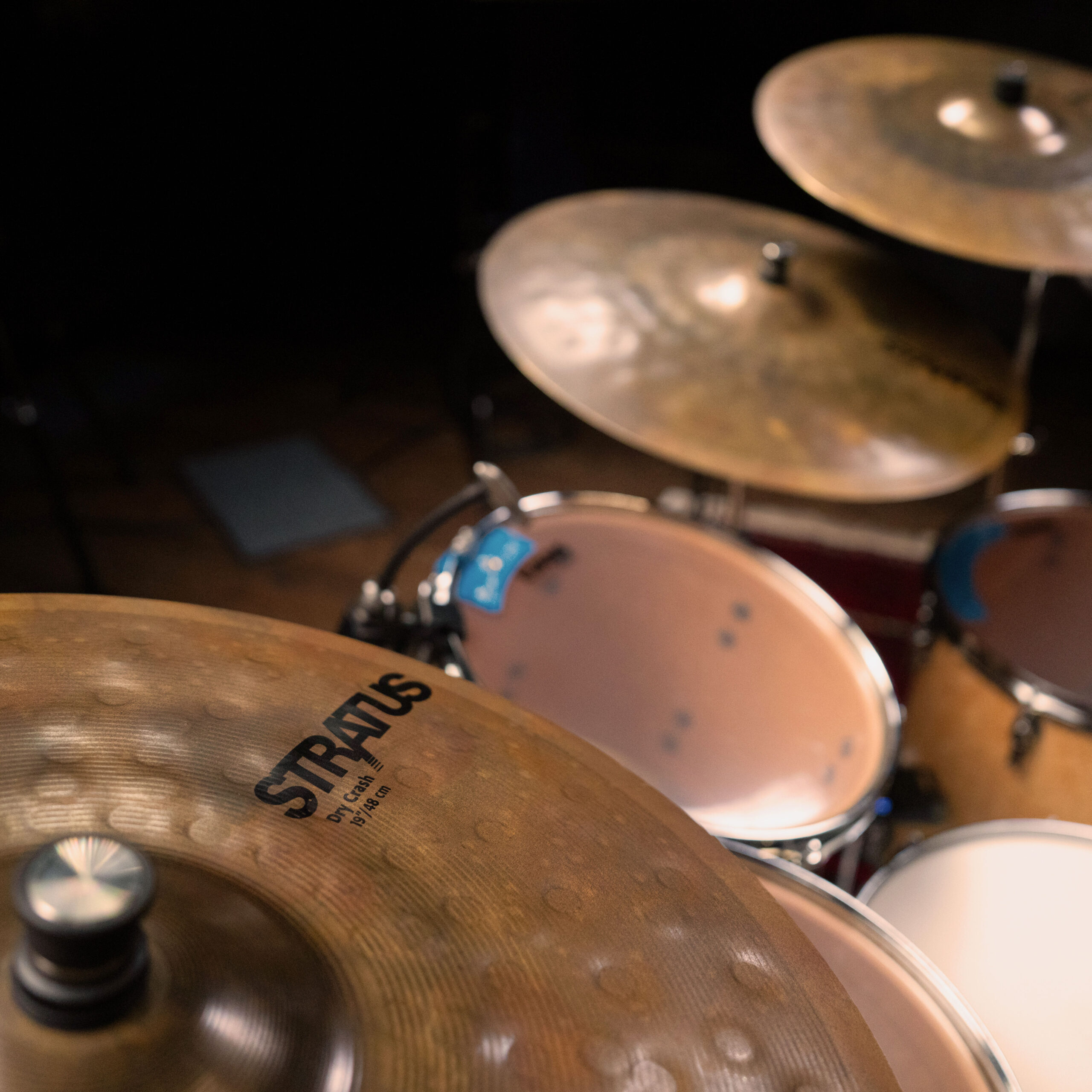 Sabian Stratus Dry Crash Cymbal - 19 inches - Image 5